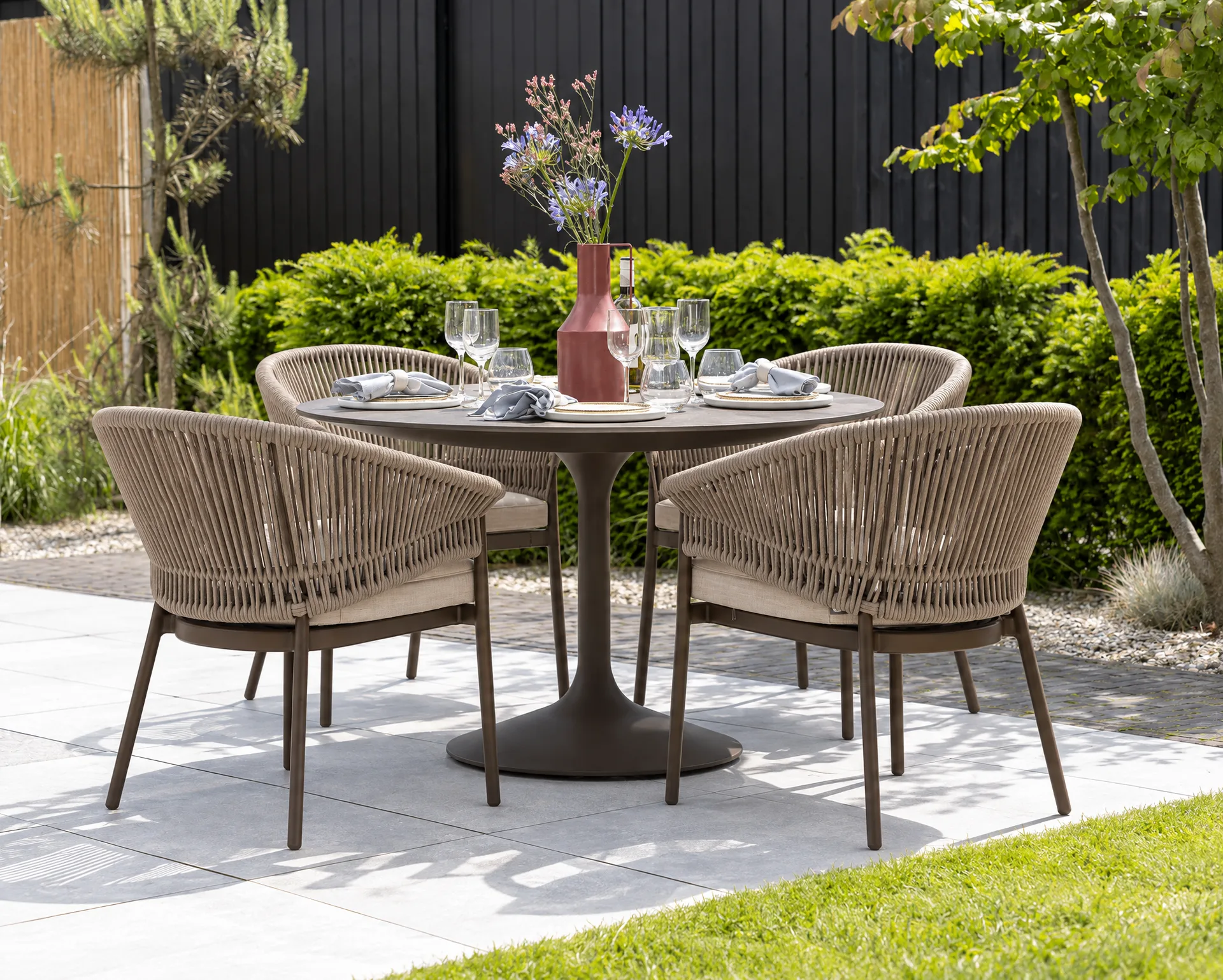 A modern Kees Smit garden set on a patio, imagery created with Sero Productshot